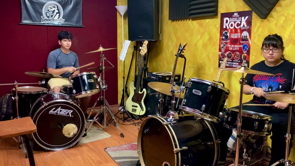 TALLER DE BATERIA